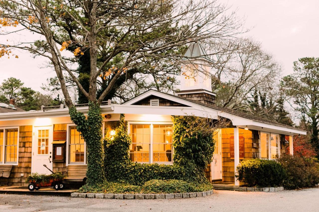 The Hampton Maid Hotel Hampton Bays Exterior photo